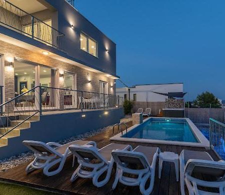 Villa Hedonist Seget Vranjica Exterior foto
